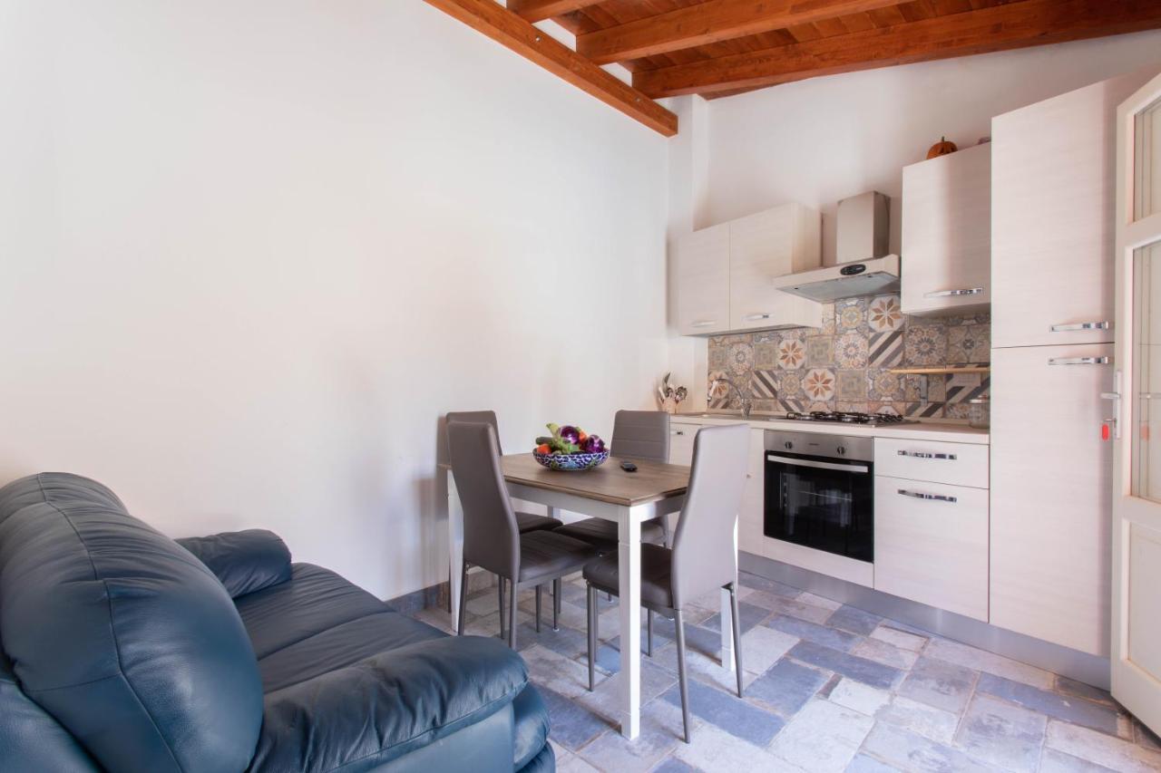 Maison Belle Epoque & Suites Oristano Kültér fotó